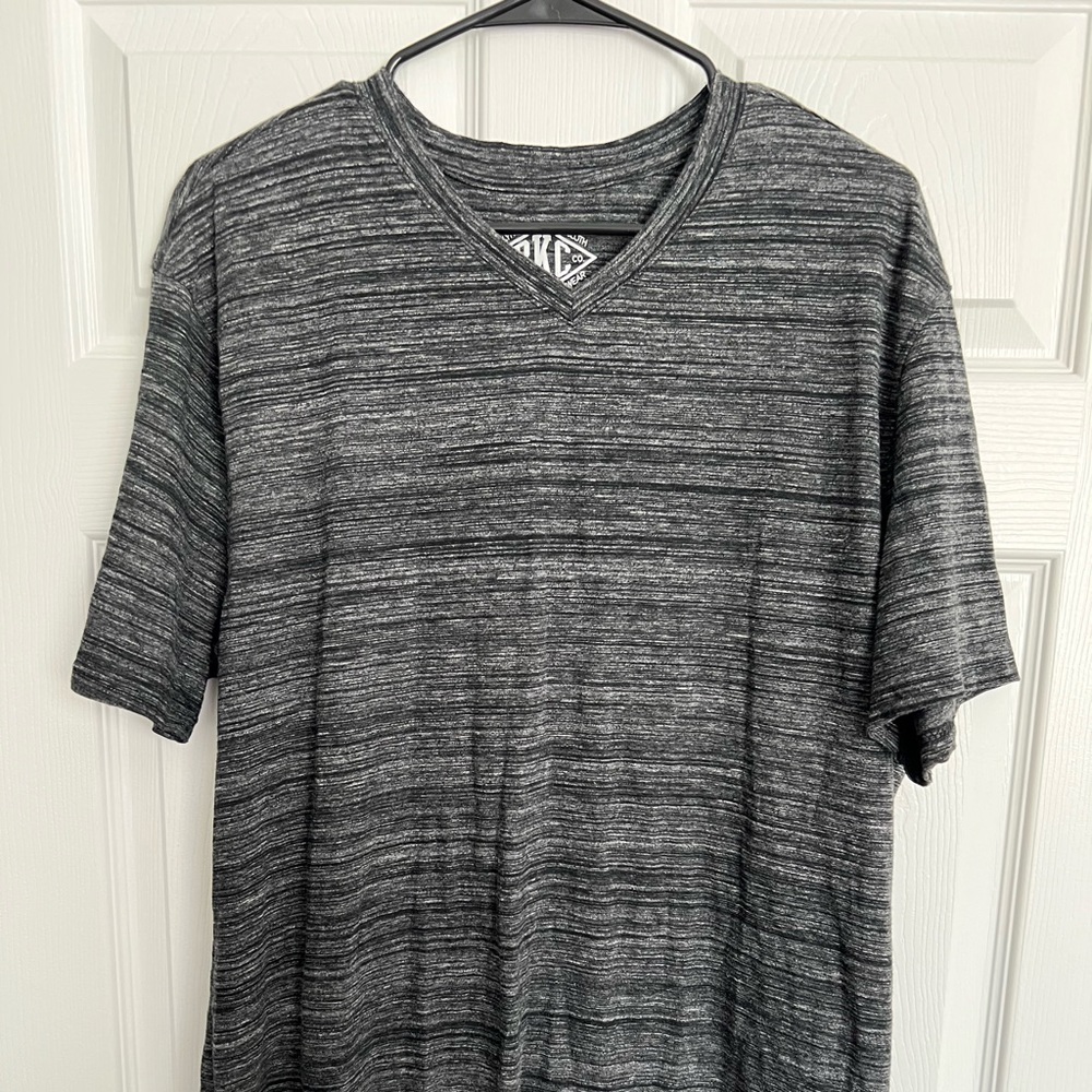 Men’s V-neck Shirt